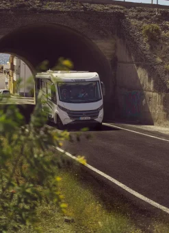 TomTom Autonavigatie<GO Camper Max 7" Wereld - Navigatiesysteem